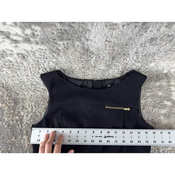 H&M Size 6 Casual Sleeveless Fit Flare Mini Dress Black Zip Lined Stretch - Picture 4 of 9